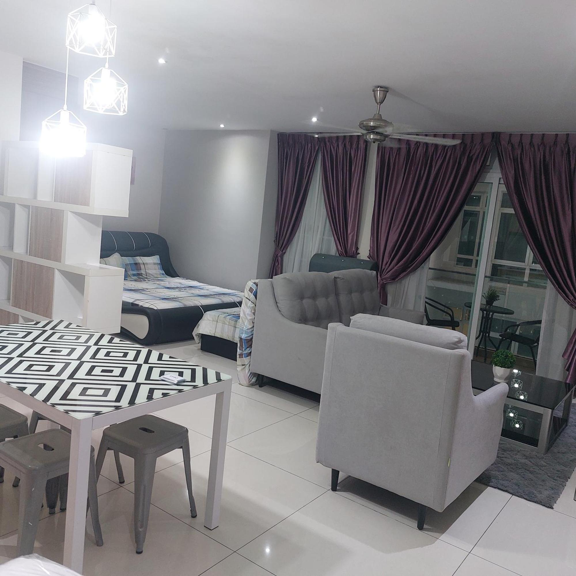 Apartamento Ksl City Mall D'Esplanade By Summer Johor Bahru Habitación foto