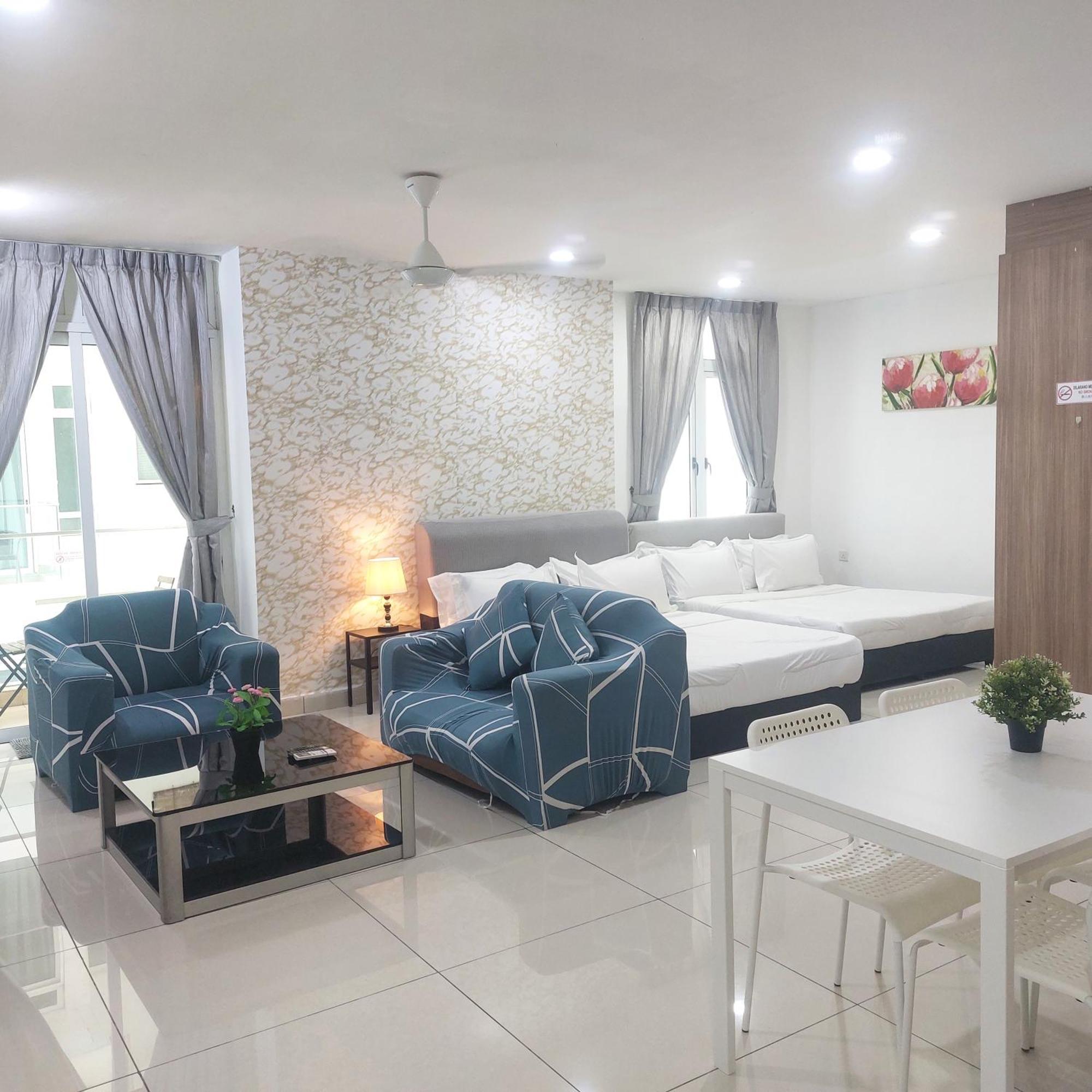 Apartamento Ksl City Mall D'Esplanade By Summer Johor Bahru Habitación foto